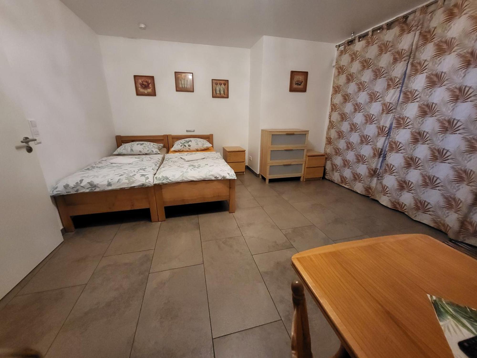 Seelze-Letter Monteurzimmer / Apartment / Messezimmer Dış mekan fotoğraf