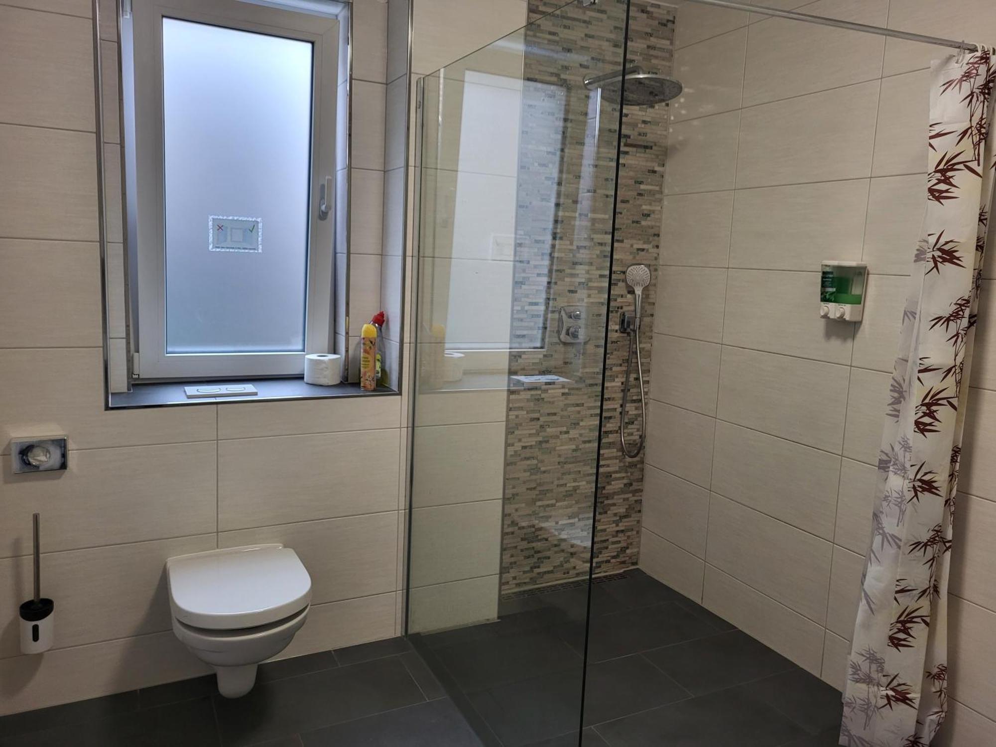 Seelze-Letter Monteurzimmer / Apartment / Messezimmer Dış mekan fotoğraf